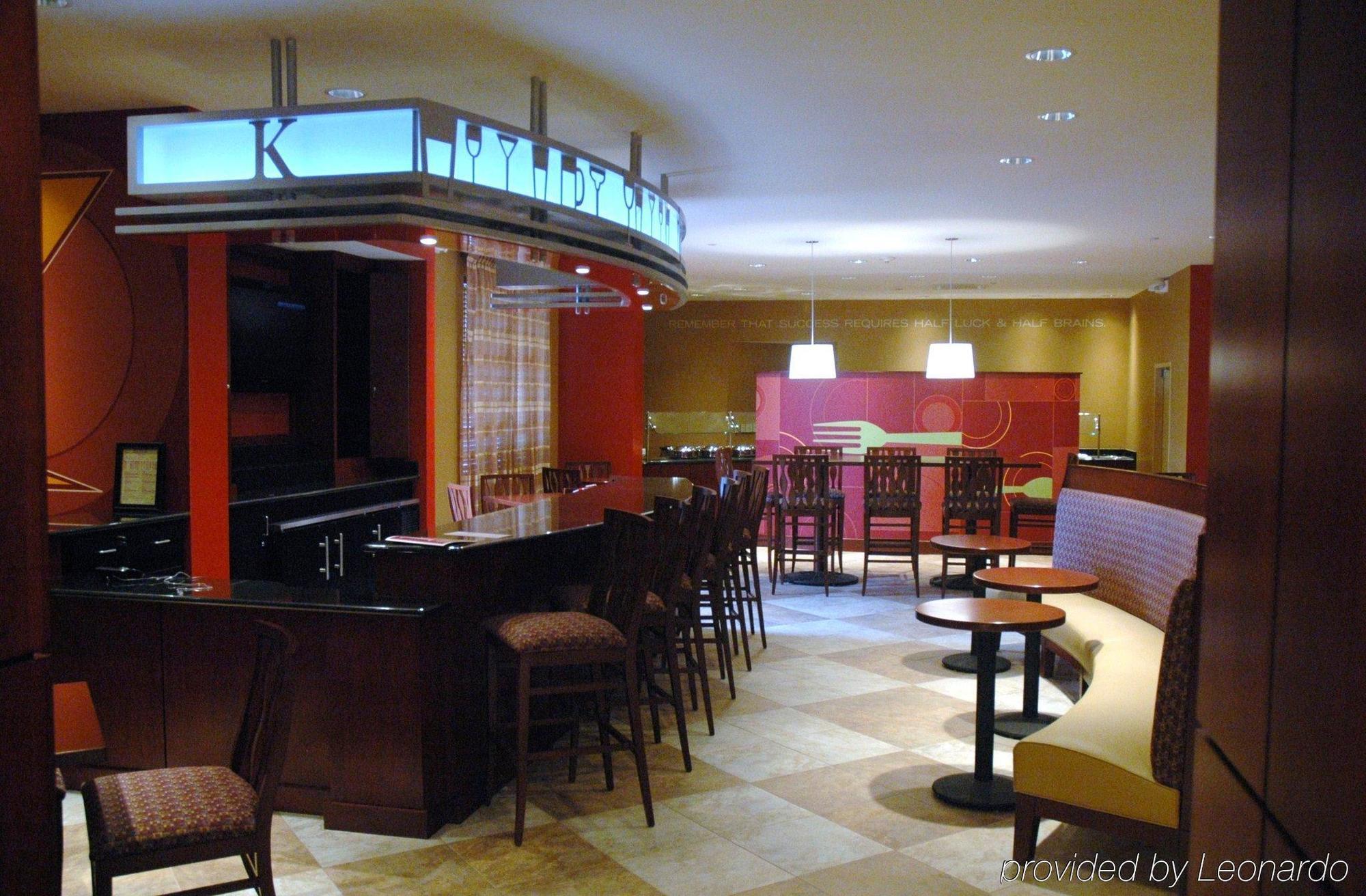 Holiday Inn Hotel & Suites Memphis-Wolfchase Galleria By Ihg Ресторант снимка