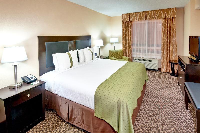 Holiday Inn Hotel & Suites Memphis-Wolfchase Galleria By Ihg Екстериор снимка
