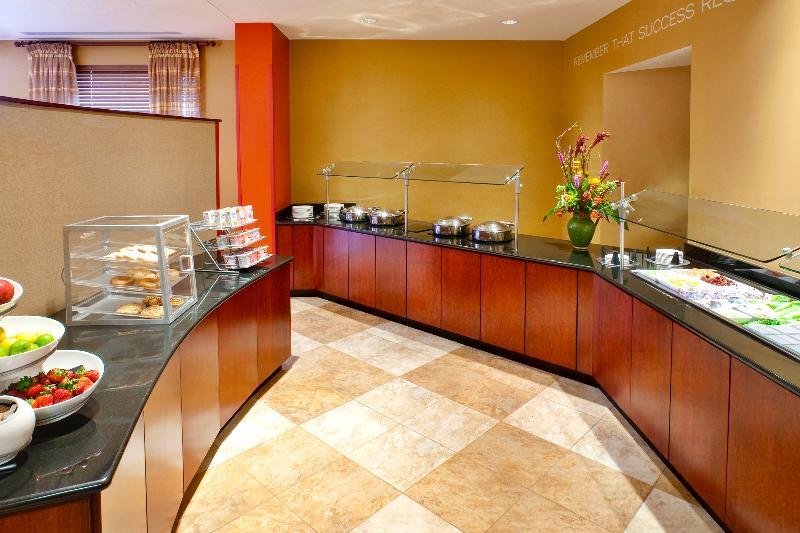 Holiday Inn Hotel & Suites Memphis-Wolfchase Galleria By Ihg Екстериор снимка